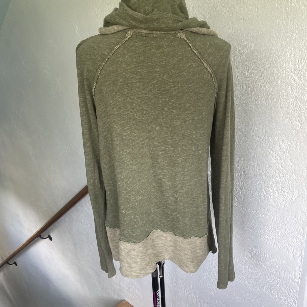 Free People BEACH Heather Green Cotton Long Sleeve Cowl Neck Pullover Size M - Picture 5 of 9
